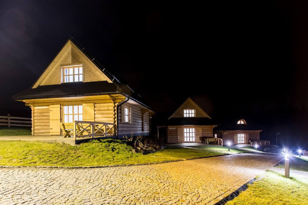 Osada Cztery Pory Roku Czorsztyn Villa Bagian luar foto