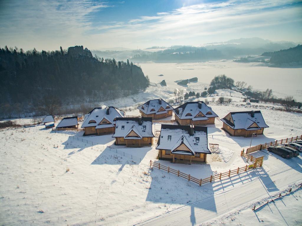 Osada Cztery Pory Roku Czorsztyn Villa Bagian luar foto
